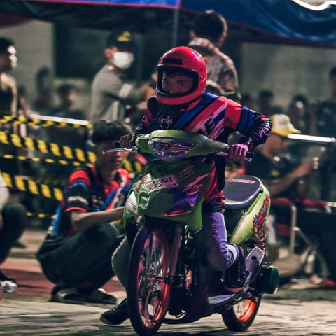 อะไหล่-อุปกรณ์ตกแต่งรถมอเตอร์ไซค์ใกล้ฉัน